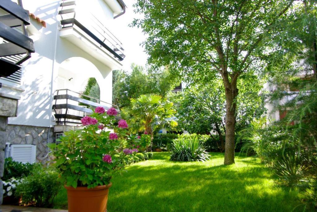 Apartments Bella Vita 2 Малинська Екстер'єр фото