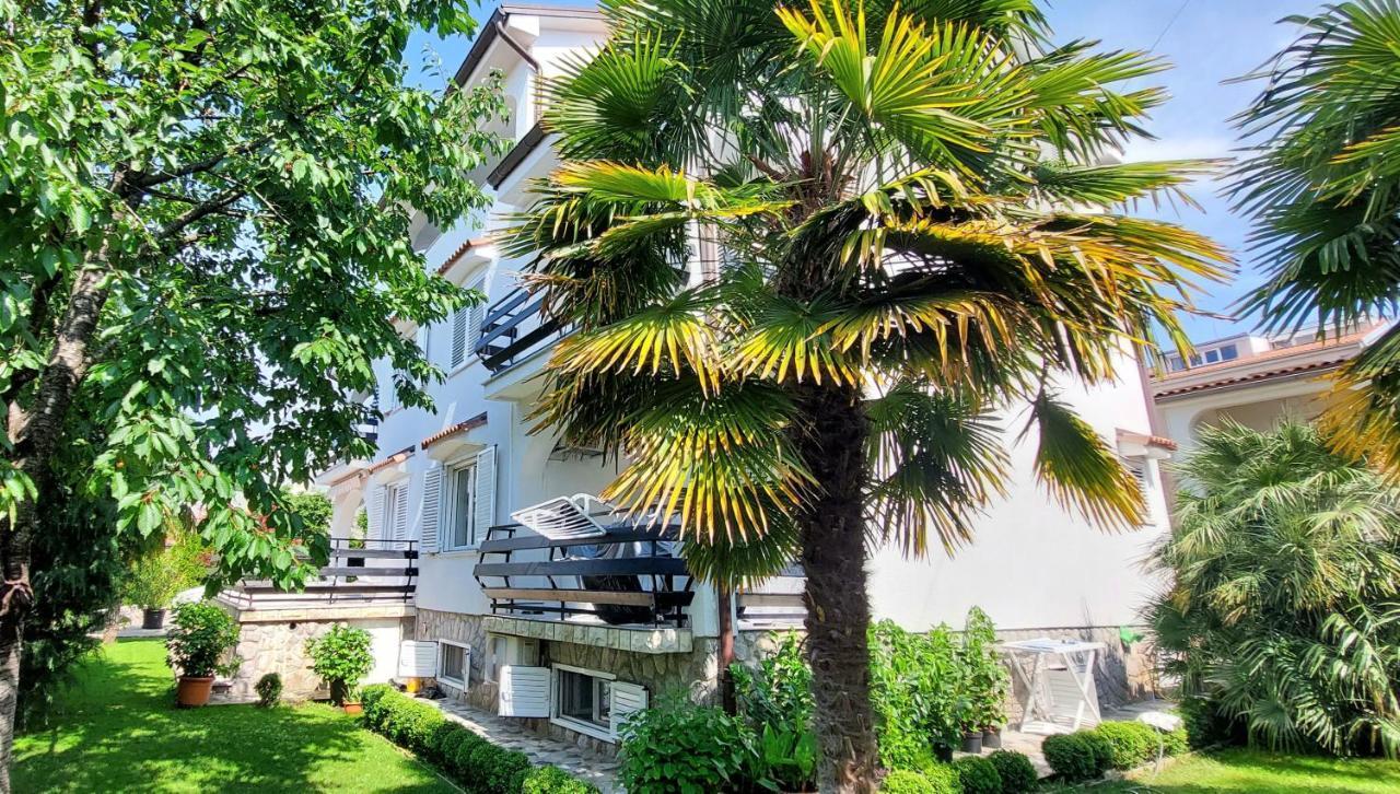 Apartments Bella Vita 2 Малинська Екстер'єр фото